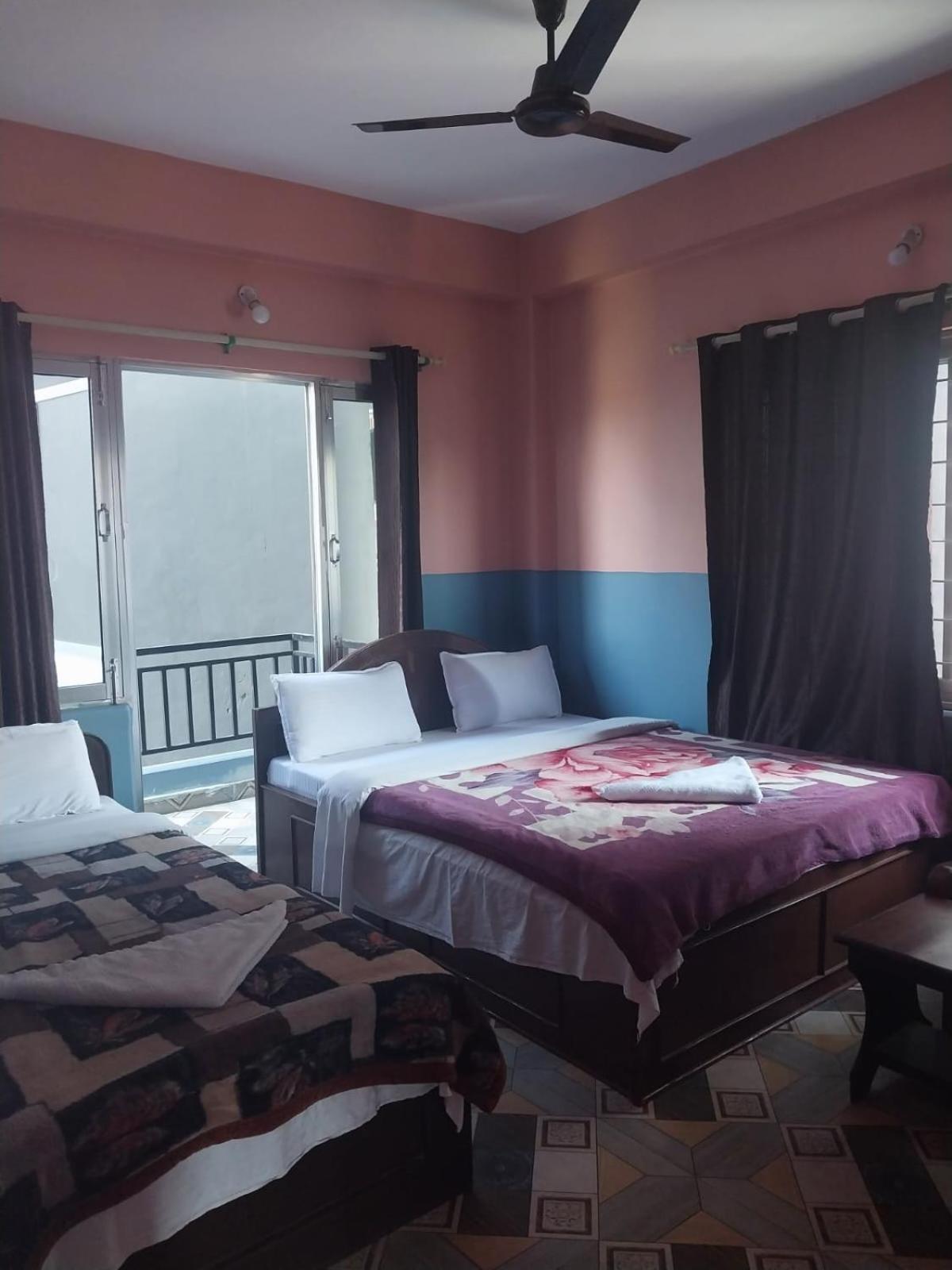 Krishna Inn 포카라 외부 사진